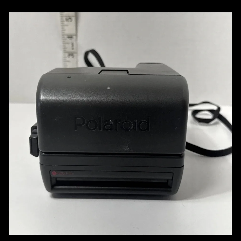 Polaroid Close up Digital Exposure Instant Camera 600 Film